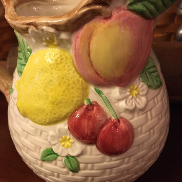 NWT Fitz and Floyd pitcher Fruit Design Pitcher - Picture 14 of 14